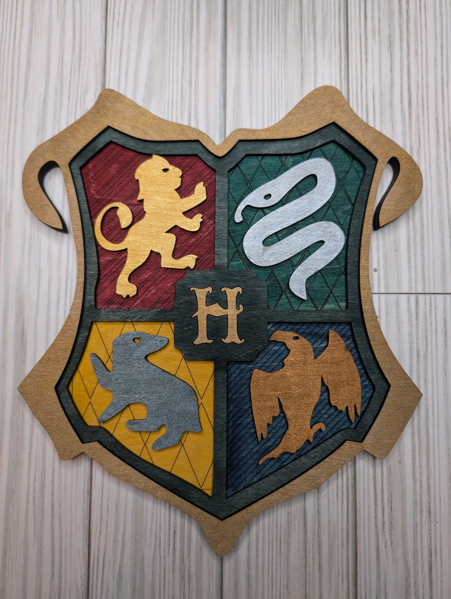 Hogwarts Crest